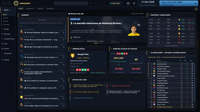 Panel del club con mensajes, finanzas, calendario de partidos y clasificación de la liga.